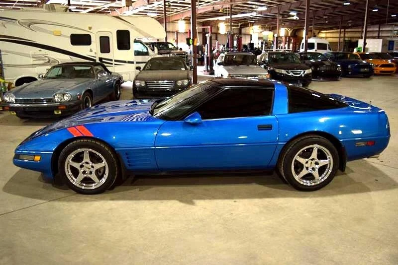 1991 Chevrolet Corvette C4 - Image 3 of 12