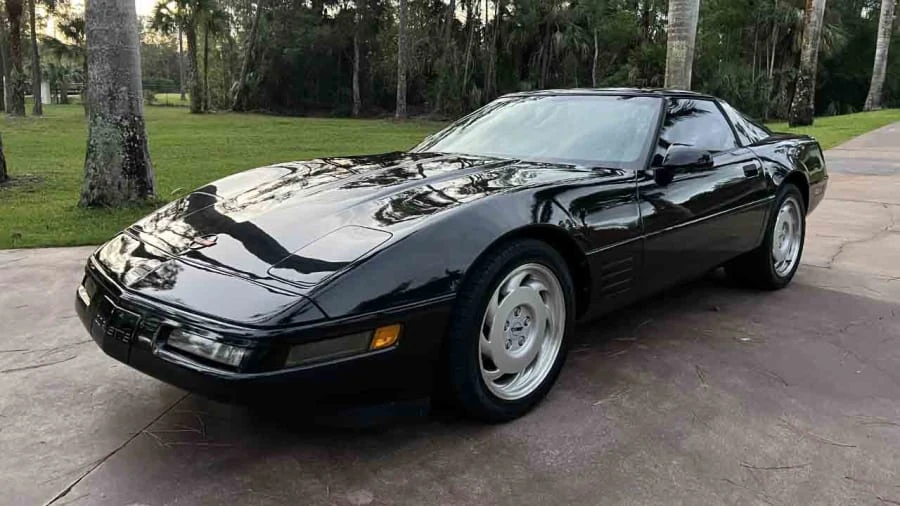 1991 Chevrolet Corvette C4 - Image 7 of 31