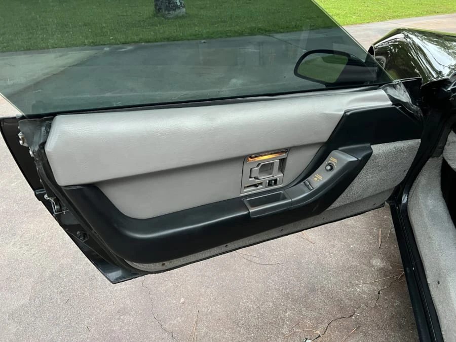 1991 Chevrolet Corvette C4 - Image 21 of 31