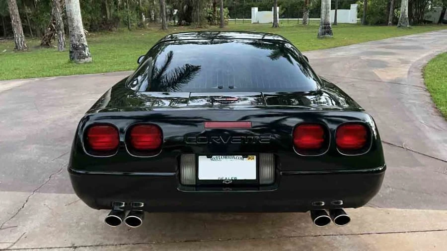 1991 Chevrolet Corvette C4 - Image 5 of 31