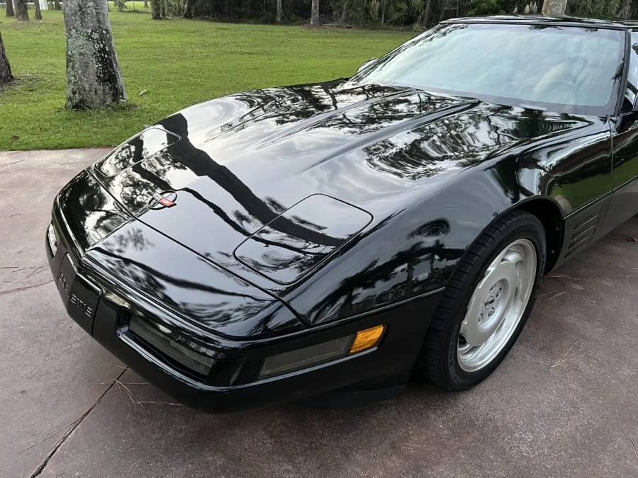 1991 Chevrolet Corvette C4 - Image 13 of 31