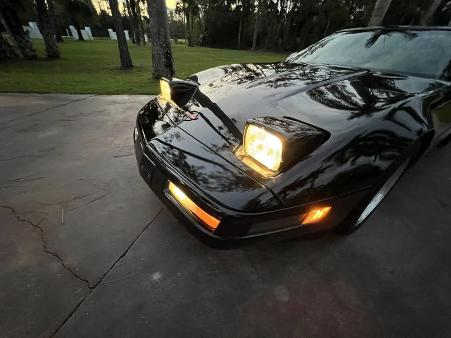 1991 Chevrolet Corvette C4 - Image 8 of 31