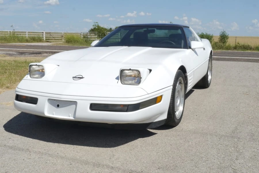 1991 Chevrolet Corvette C4 - Image 6 of 26