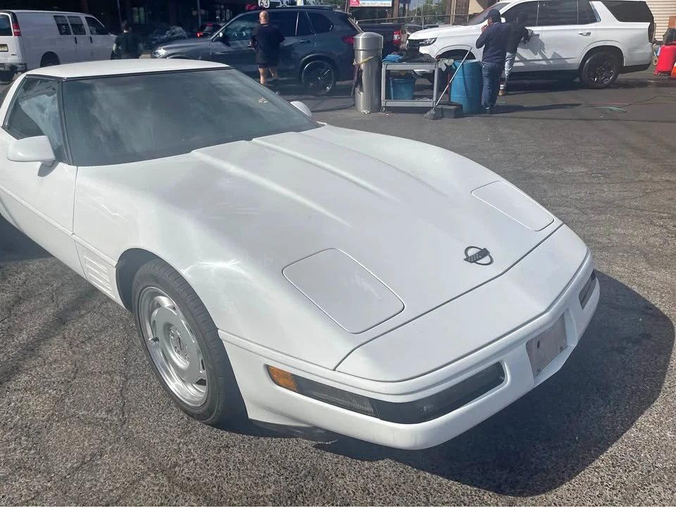 1991 Chevrolet Corvette C4 - Image 1 of 20