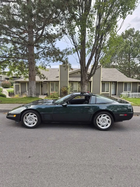 1991 Chevrolet Corvette C4 - Image 14 of 18