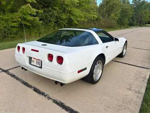 1991 Chevrolet Corvette C4 - Image 3 of 14