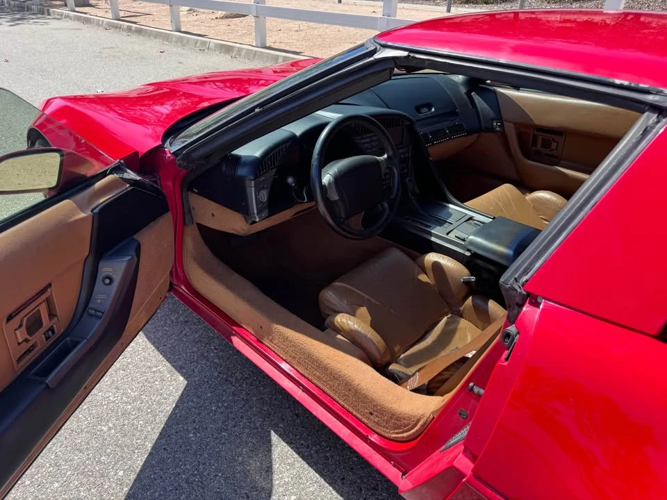 1991 Chevrolet Corvette C4 - Image 10 of 13