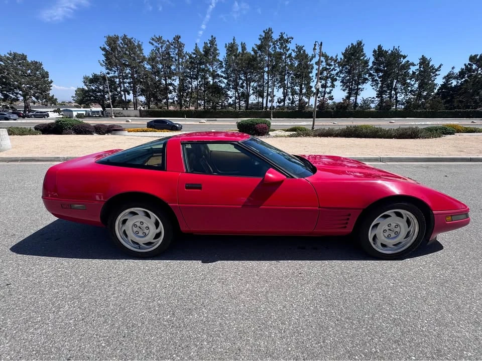 1991 Chevrolet Corvette C4 - Image 5 of 13