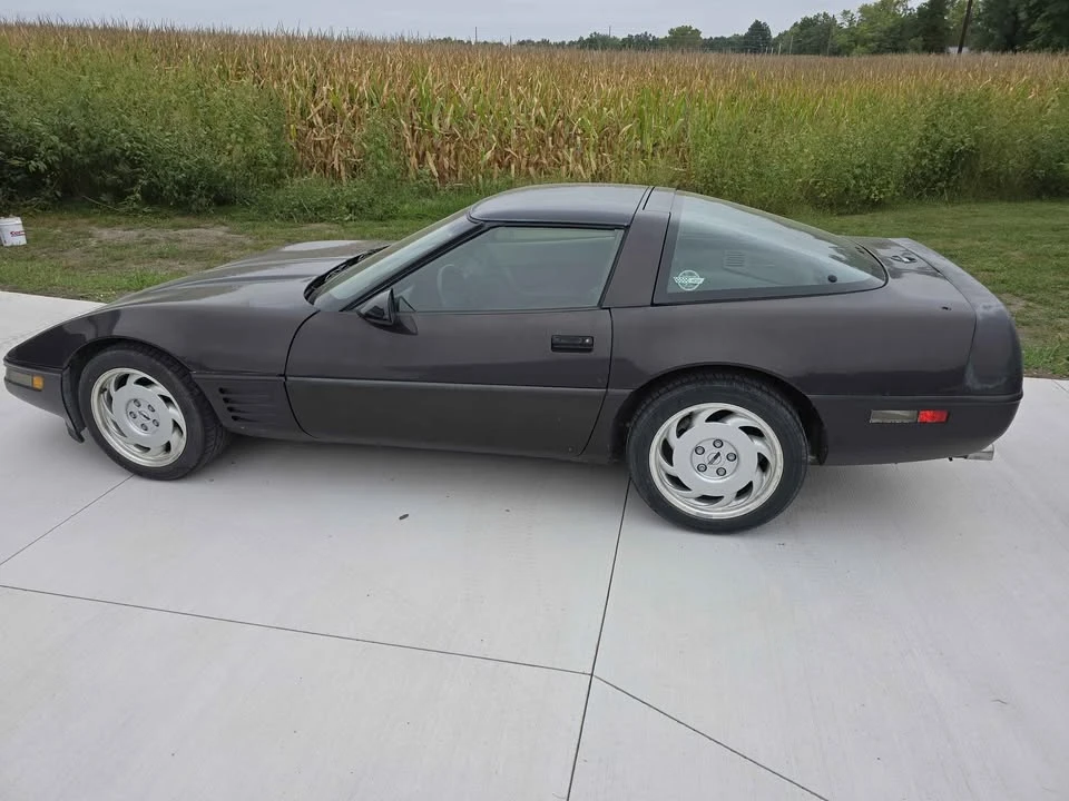 1991 Chevrolet Corvette C4 - Image 2 of 9