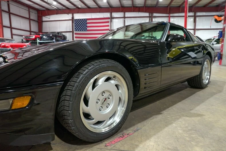 1991 Chevrolet Corvette C4 - Image 31 of 31