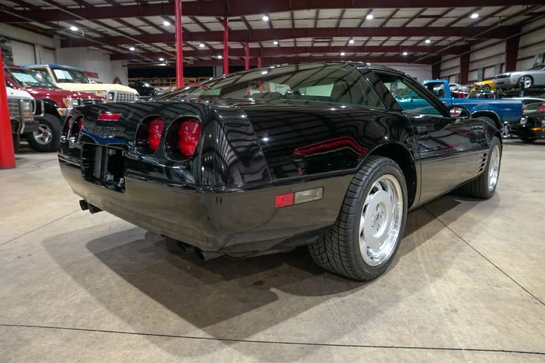 1991 Chevrolet Corvette C4 - Image 9 of 31