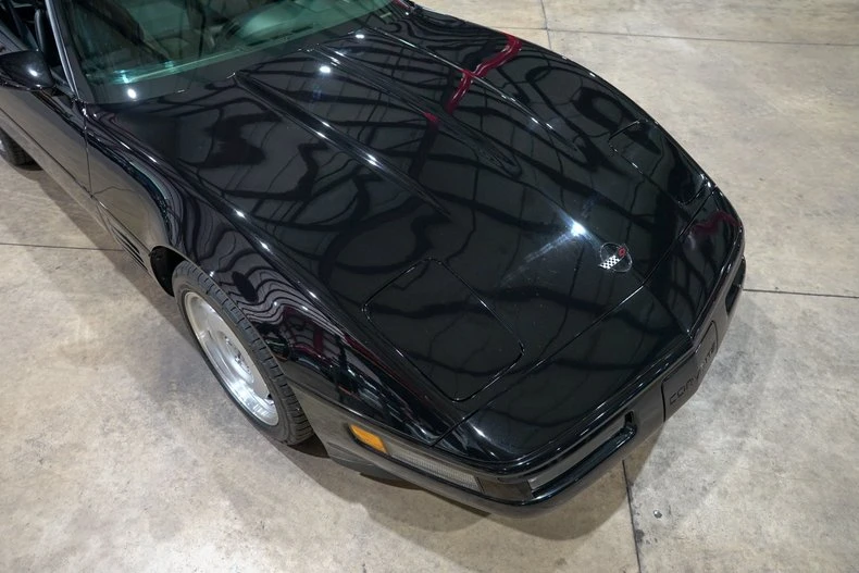 1991 Chevrolet Corvette C4 - Image 19 of 31