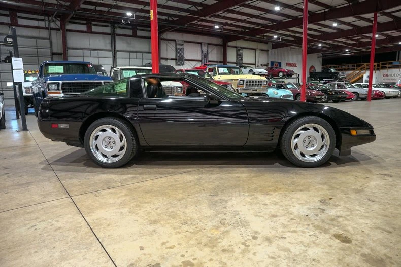 1991 Chevrolet Corvette C4 - Image 11 of 31
