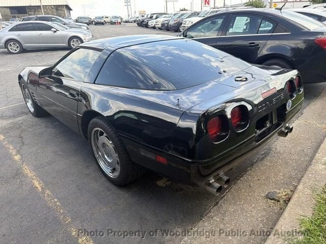 1991 Chevrolet Corvette C4 - Image 6 of 10