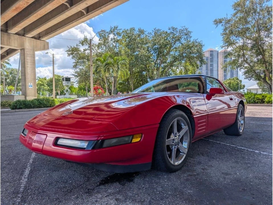 1991 Chevrolet Corvette C4 - Image 10 of 20