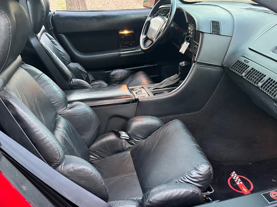 1991 Chevrolet Corvette C4 - Image 28 of 28
