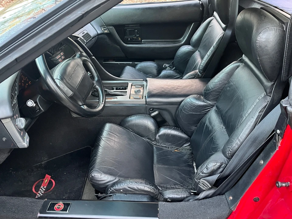 1991 Chevrolet Corvette C4 - Image 23 of 28