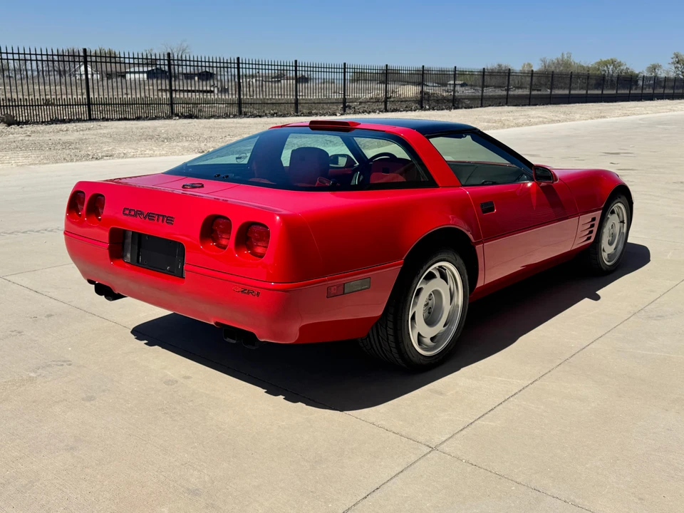 1991 Chevrolet Corvette C4 ZR1 - Image 12 of 21