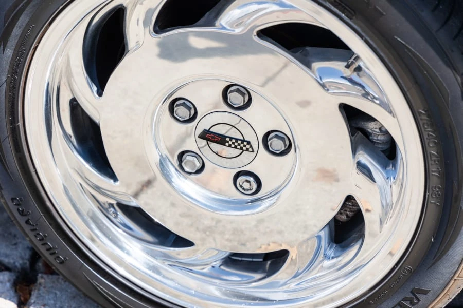 1991 Chevrolet Corvette C4 ZR1 - Image 12 of 18