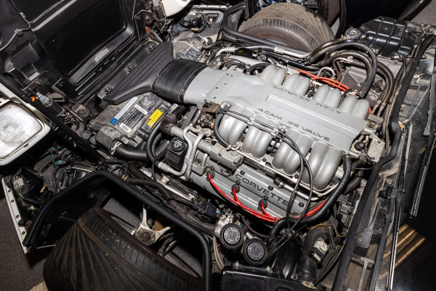 1991 Chevrolet Corvette C4 ZR1 - Image 18 of 18