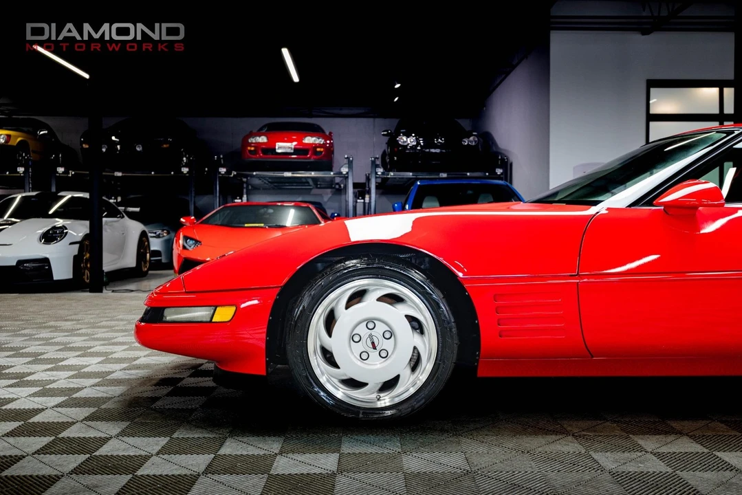 1991 Chevrolet Corvette C4 ZR1 - Image 10 of 12