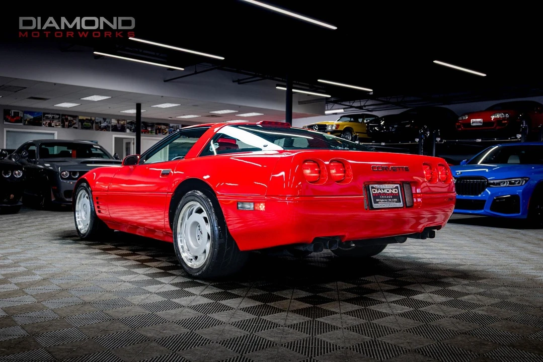 1991 Chevrolet Corvette C4 ZR1 - Image 2 of 12
