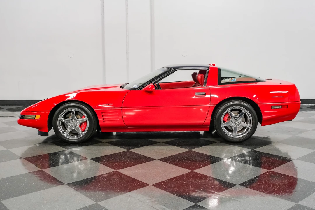 1991 Chevrolet Corvette C4 ZR1 - Image 8 of 31