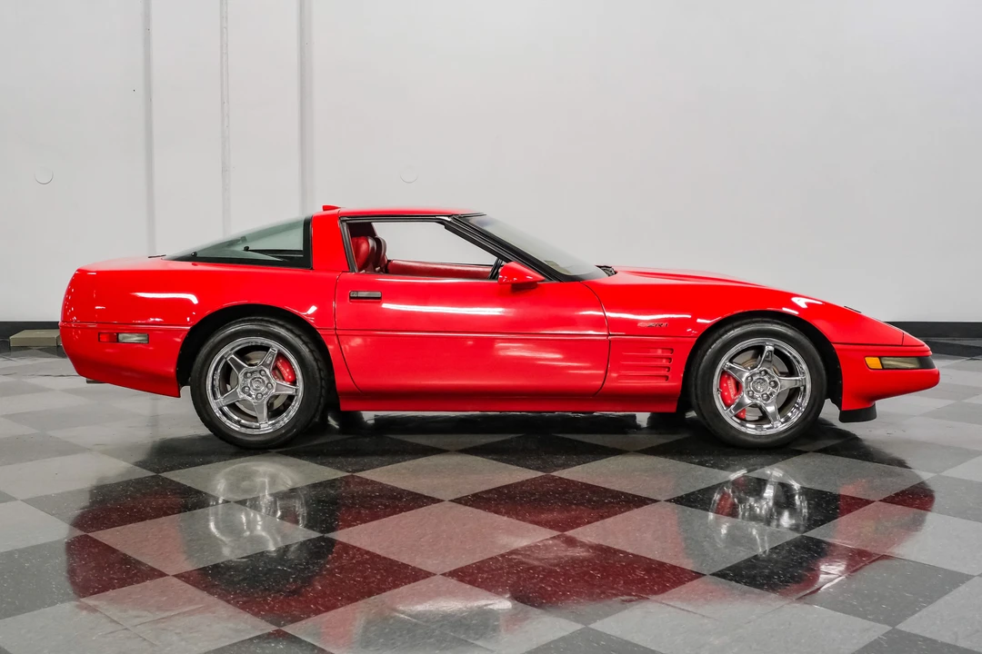 1991 Chevrolet Corvette C4 ZR1 - Image 16 of 31