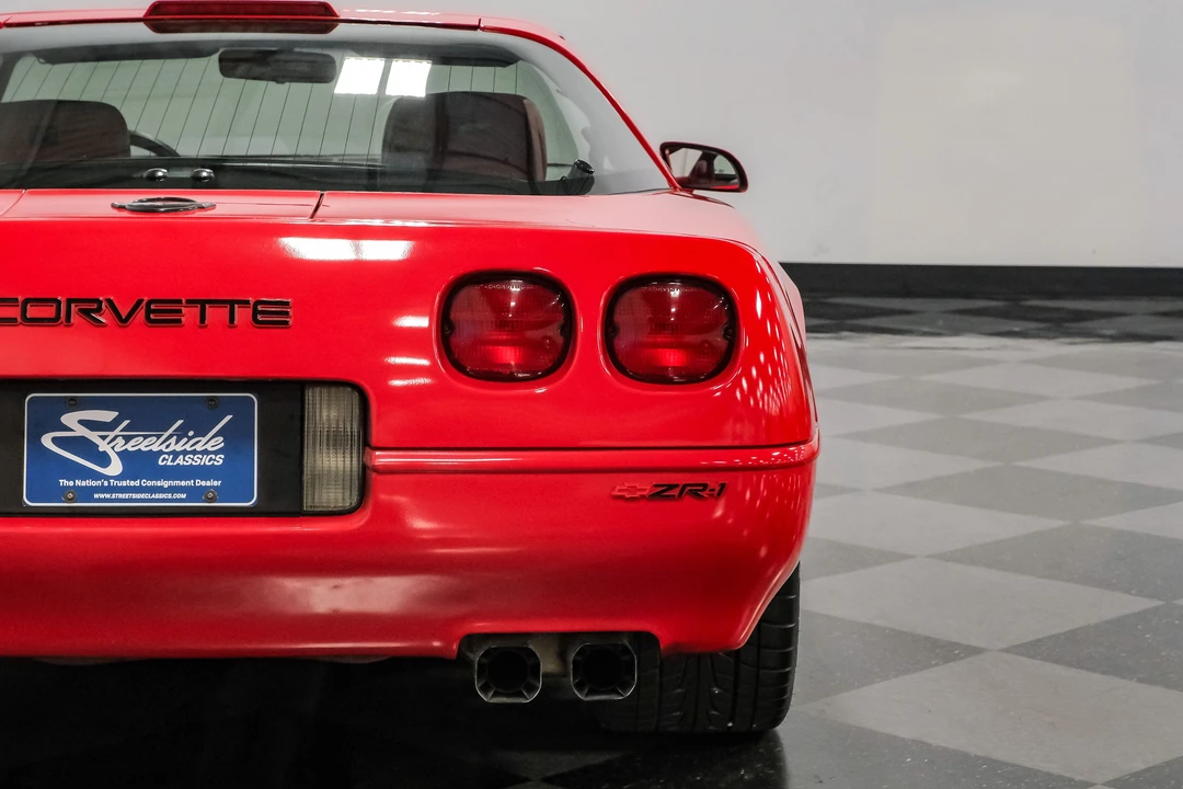 1991 Chevrolet Corvette C4 ZR1 - Image 28 of 31