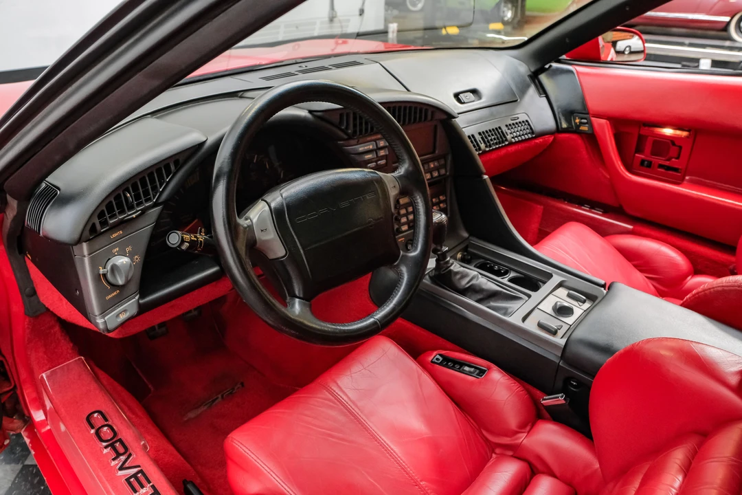 1991 Chevrolet Corvette C4 ZR1 - Image 4 of 31