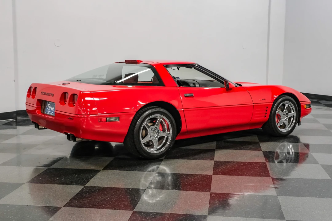 1991 Chevrolet Corvette C4 ZR1 - Image 15 of 31
