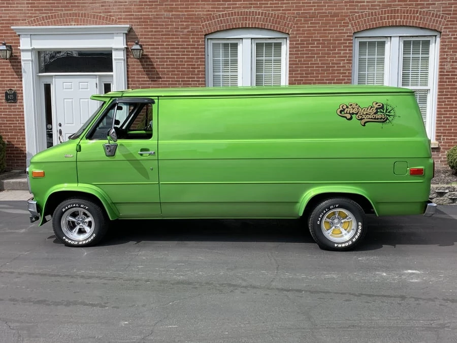1991 Chevrolet G-Series Van - Image 2 of 12