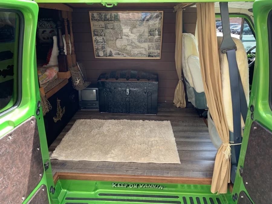 1991 Chevrolet G-Series Van - Image 6 of 12