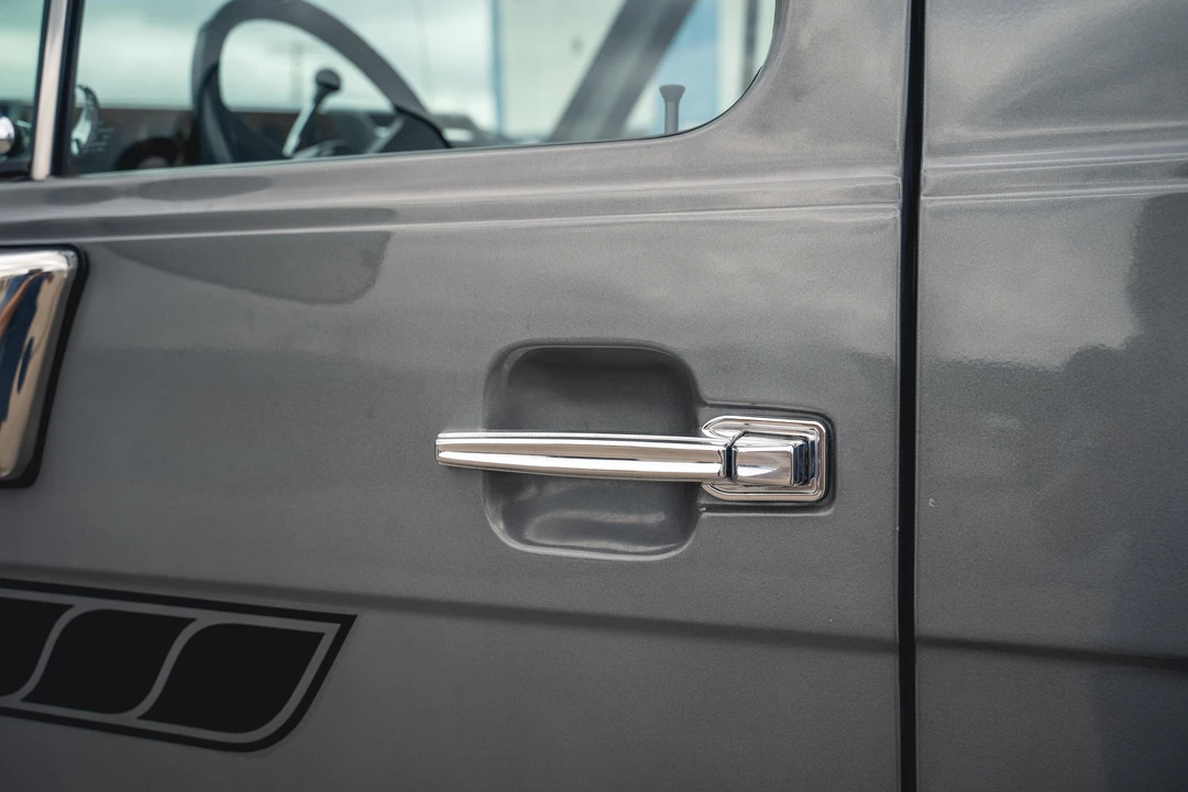 1991 Chevrolet G-Series Van - Image 30 of 31