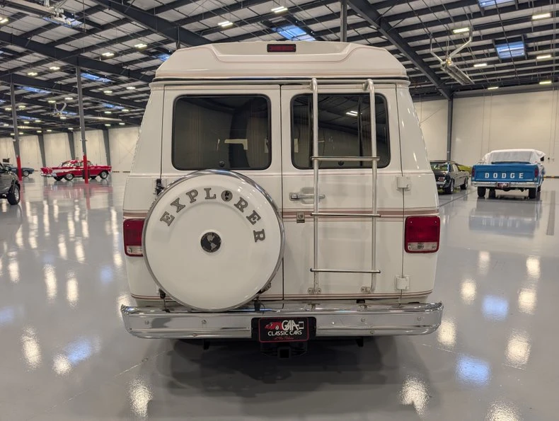 1991 Chevrolet G-Series Van - Image 8 of 21