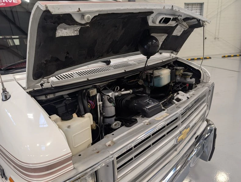 1991 Chevrolet G-Series Van - Image 21 of 21