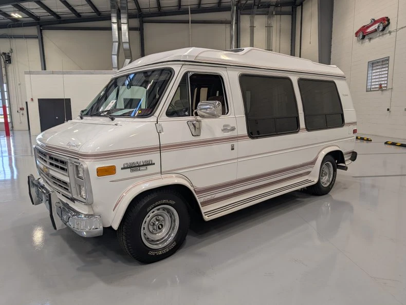 1991 Chevrolet G-Series Van - Image 4 of 21