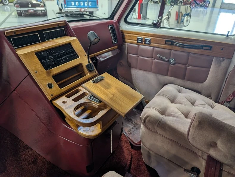 1991 Chevrolet G-Series Van - Image 15 of 21