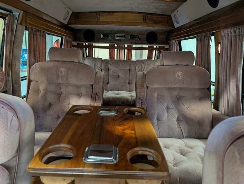 1991 Chevrolet G-Series Van - Image 17 of 21
