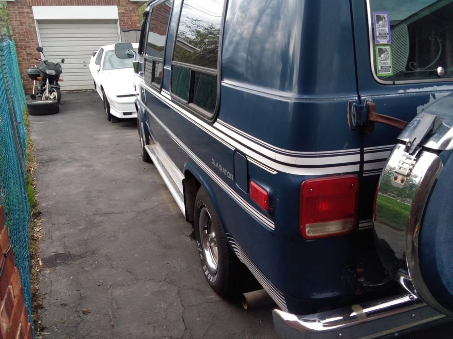 1991 Chevrolet G-Series Van - Image 5 of 7