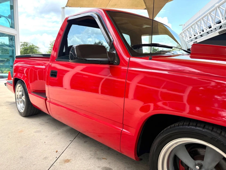 1991 Chevrolet - Image 18 of 31