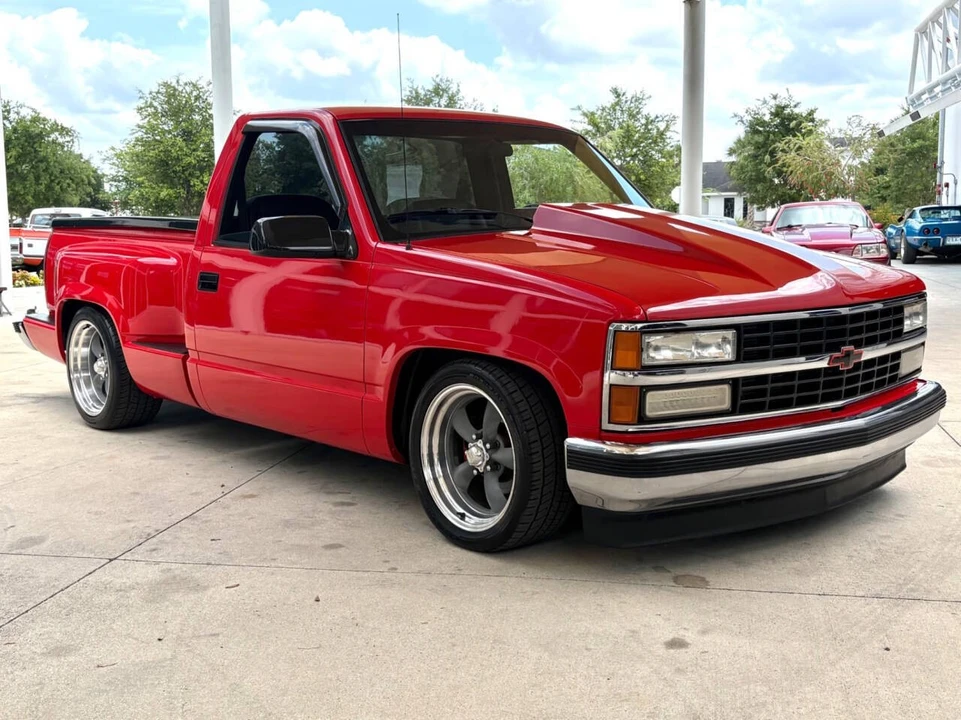 1991 Chevrolet - Image 4 of 31