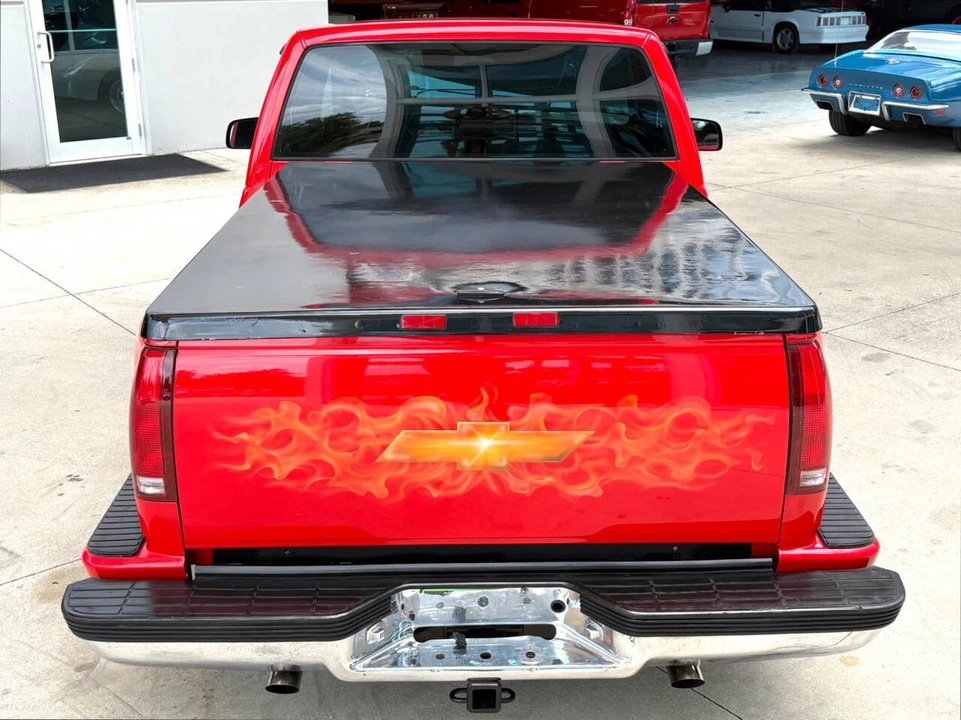 1991 Chevrolet - Image 8 of 31