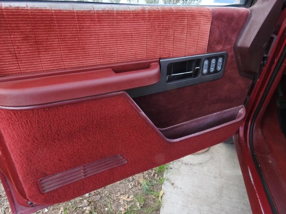 1991 Chevrolet C/K 4th Gen - Image 18 of 21