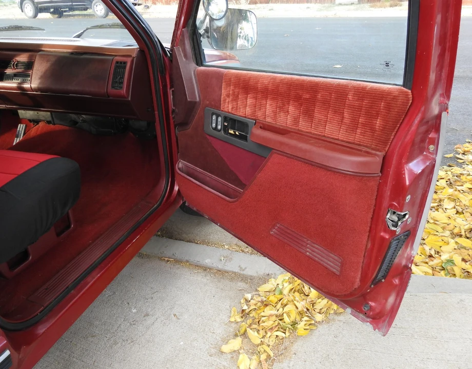 1991 Chevrolet C/K 4th Gen - Image 19 of 21