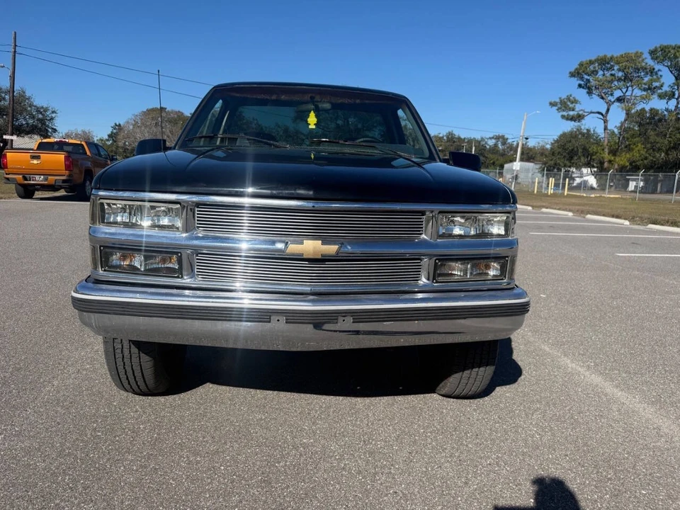 1991 Chevrolet C/K 4th Gen - Image 4 of 21