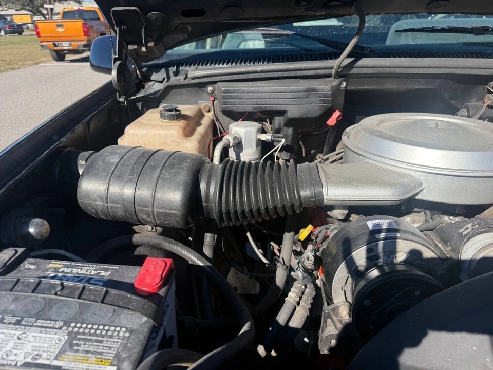 1991 Chevrolet C/K 4th Gen - Image 20 of 31