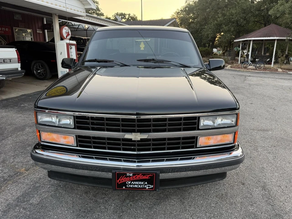 1991 Chevrolet C/K 4th Gen - Image 8 of 31