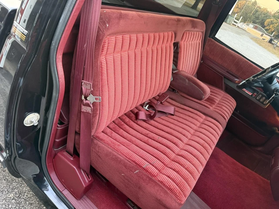 1991 Chevrolet C/K 4th Gen - Image 18 of 31