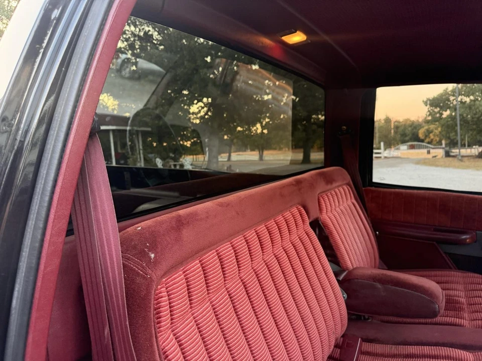 1991 Chevrolet C/K 4th Gen - Image 25 of 31